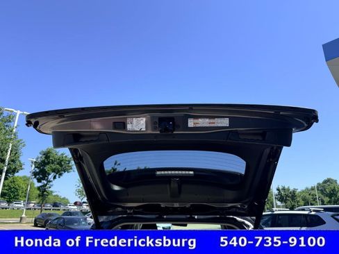 Used 2023 Toyota RAV4 Limited AWD/4WD image 19