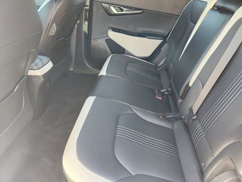 Certified 2024 Kia EV6 GT-Line image 31