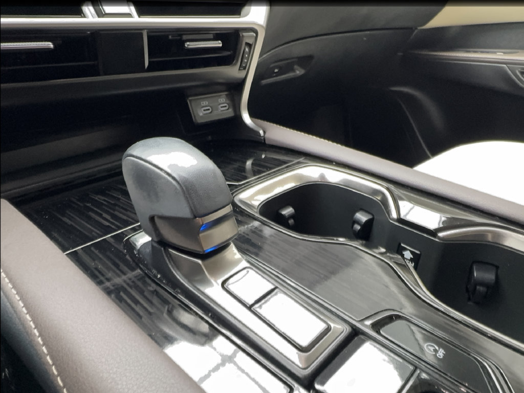 Used 2023 Lexus RX 350 FWD w/ Cold Area Package image 53
