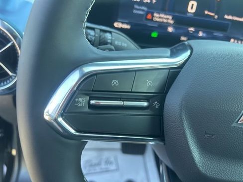 New 2026 Chevrolet Equinox EV LT image 18