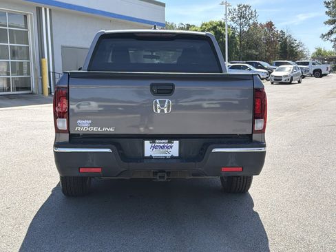Used 2019 Honda Ridgeline RT image 11