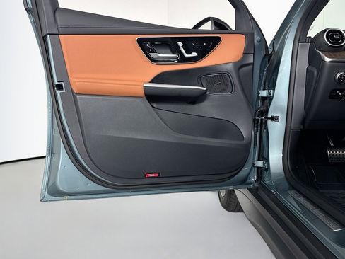 New 2026 Mercedes-Benz GLC 300 image 20