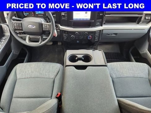Used 2025 Ford F250 XLT w/ FX4 Off-Road Package image 27