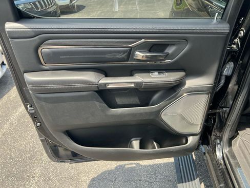 Used 2019 RAM 1500 Limited AWD/4WD image 15