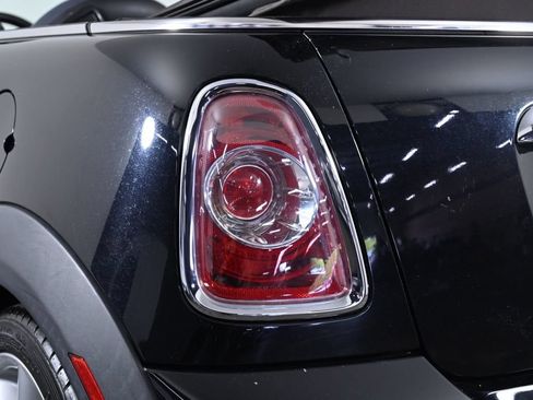 Used 2014 MINI Cooper Convertible FWD image 11