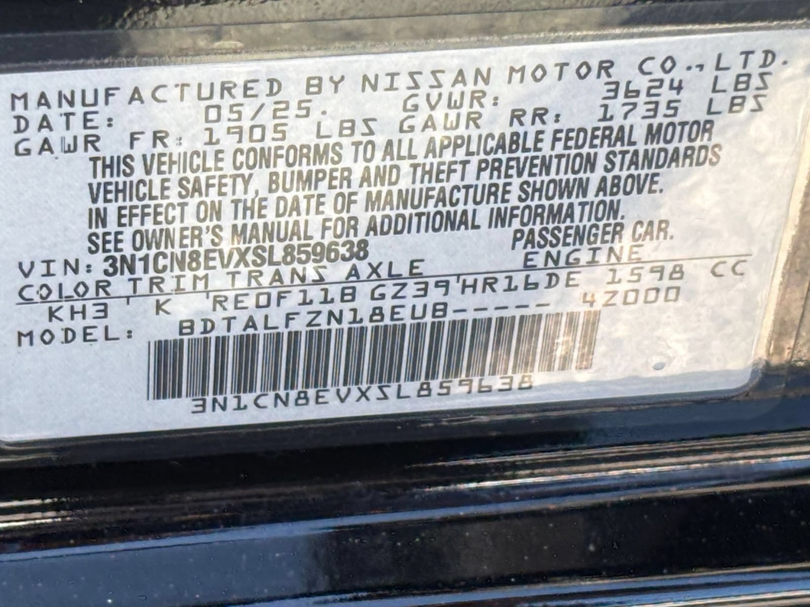 Used 2025 Nissan Versa SV FWD image 28