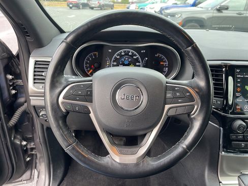 Used 2020 Jeep Grand Cherokee Limited image 15