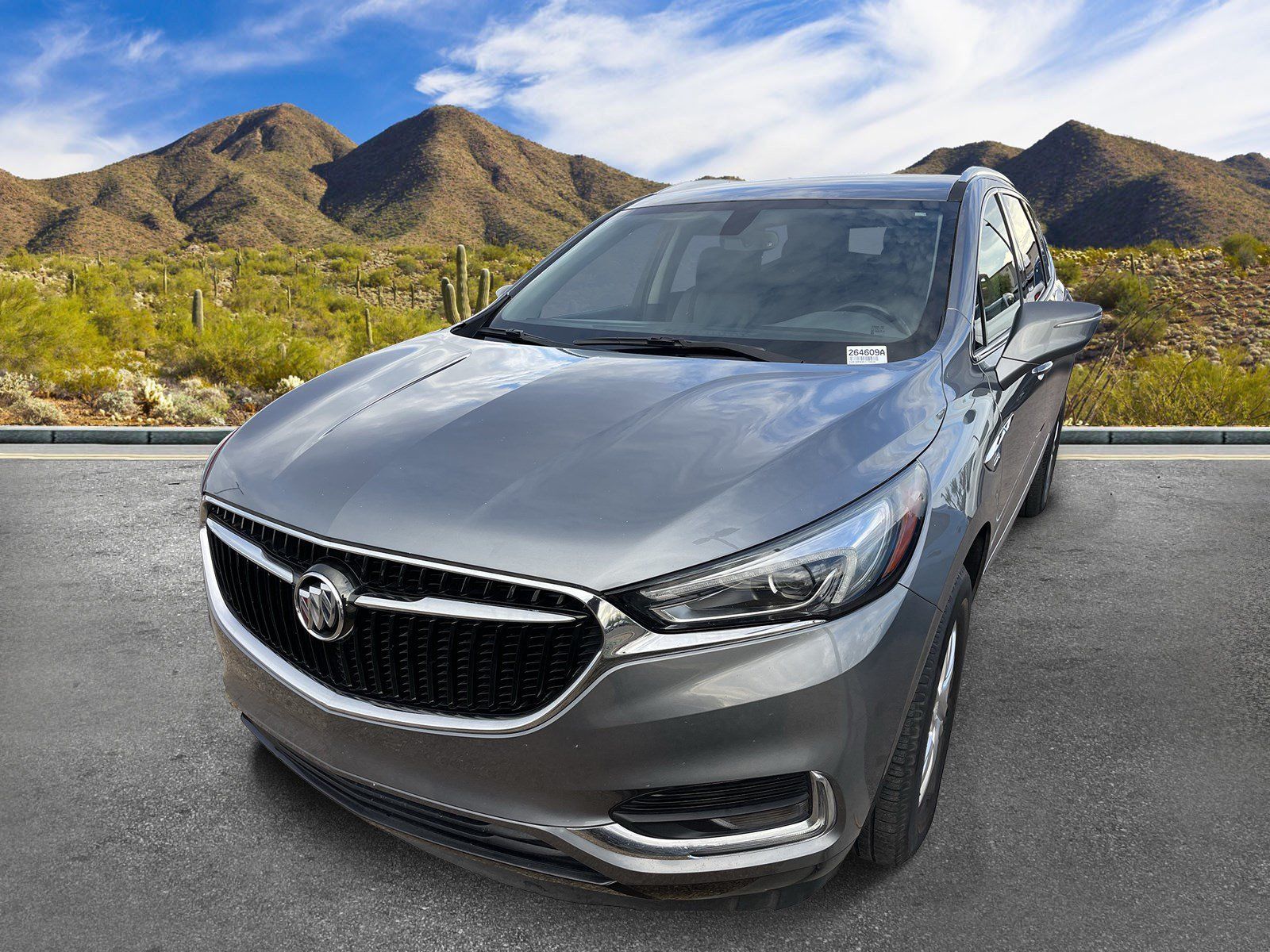 Used 2019 Buick Enclave Essence FWD image 2