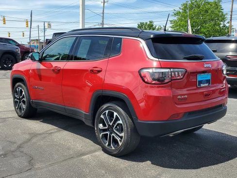 Used 2023 Jeep Compass Limited AWD/4WD image 4