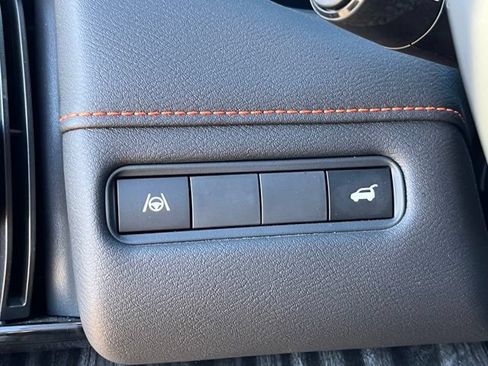 Used 2026 Nissan Armada PRO-4X w/ Captain's Chari Seat Package AWD/4WD image 22