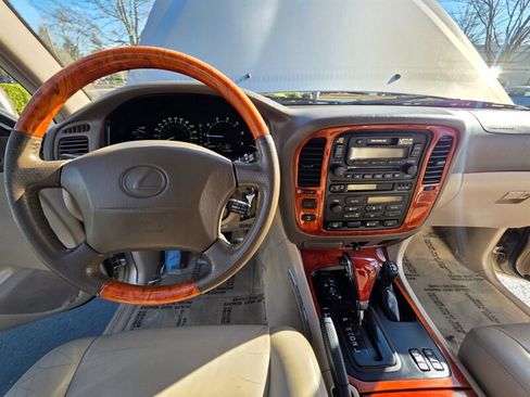 Used 2000 Lexus LX 470 4WD image 34