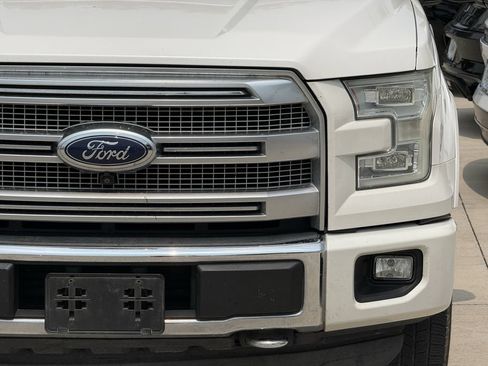 Used 2015 Ford F150 Platinum w/ Equipment Group 701A Luxury AWD/4WD image 8