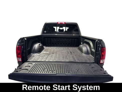 Used 2018 RAM 2500 Big Horn image 11