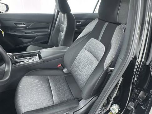 New 2026 Nissan Sentra SV w/ Floor Mat Package FWD image 10