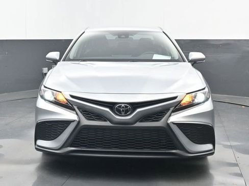 Used 2024 Toyota Camry SE image 21
