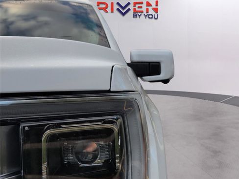 Used 2021 Ford F150 Limited image 12