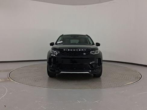 New 2025 Land Rover Discovery Sport S image 6