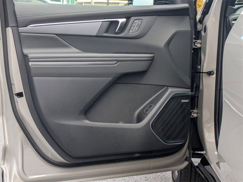 New 2026 Buick Enclave Sport Touring w/ Power Package image 13