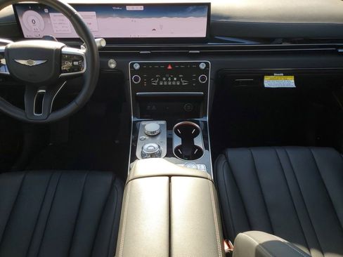 Used 2025 Genesis GV80 2.5T image 23