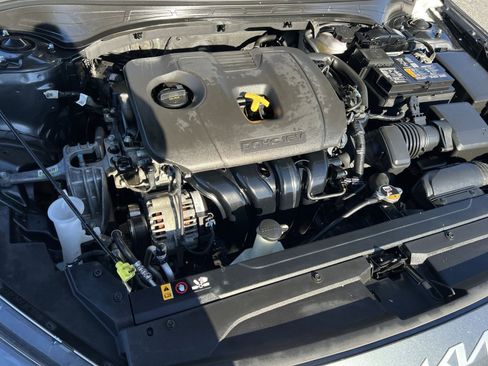 Used 2022 Kia Forte LXS image 26