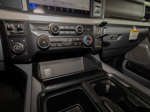 New 2026 Ford F250 XLT AWD/4WD image 18