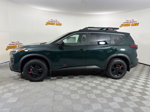 New 2026 Nissan Rogue SV AWD/4WD image 2