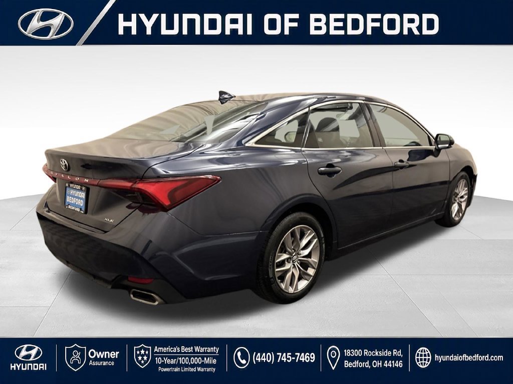 Used 2019 Toyota Avalon XLE w/ Moonroof Package FWD image 6