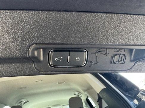 Used 2025 Ford Explorer Active w/ Active Comfort Package AWD/4WD image 36