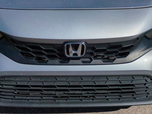 Used 2023 Honda Civic Sport image 9