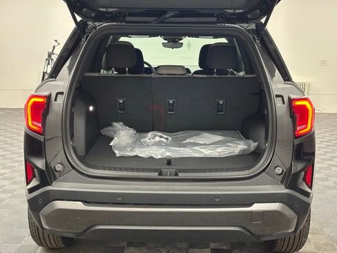 New 2026 GMC Terrain Elevation w/ Technology Package II image 10