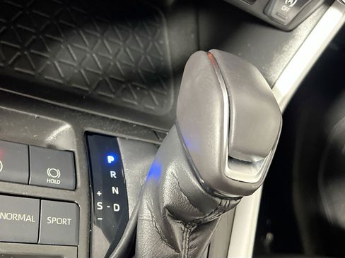 Used 2021 Toyota RAV4 XLE Premium FWD image 24