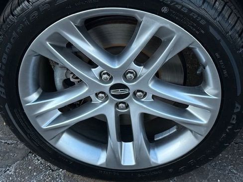 Used 2017 Lincoln MKC Reserve w/ Lincoln MKC Climate Package image 16