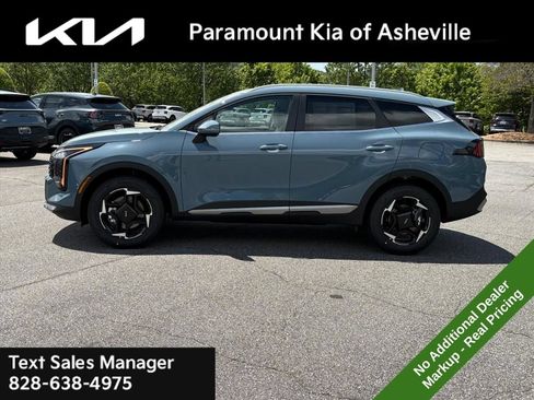 New 2026 Kia Sportage EX AWD/4WD image 3
