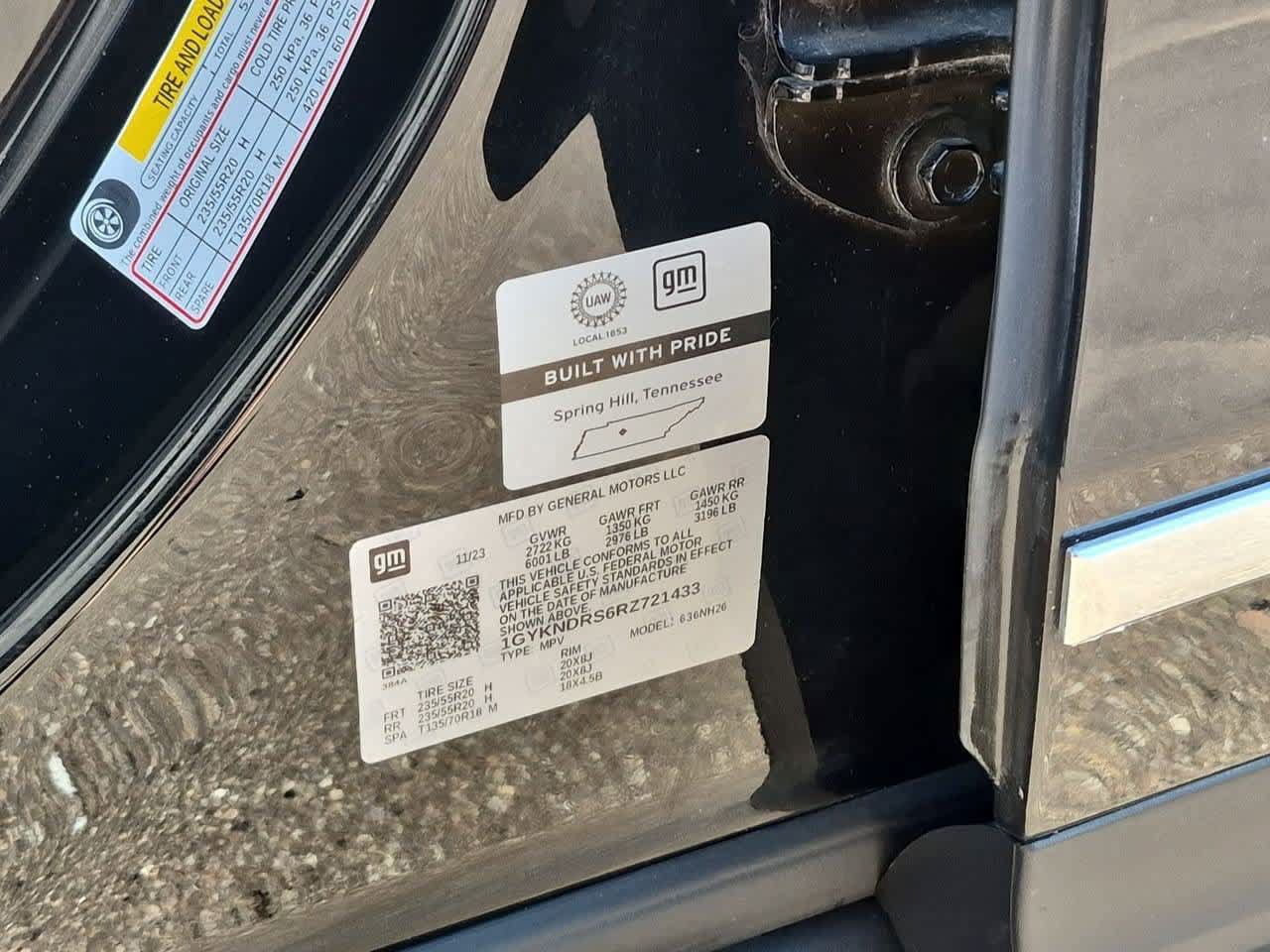 Used 2024 Cadillac XT5 Premium Luxury w/ LPO, Floor Liner Package AWD/4WD image 39