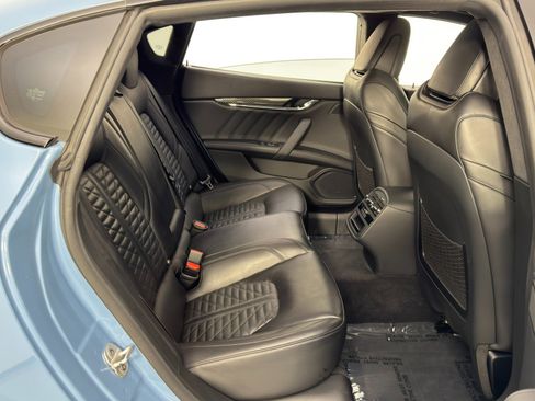 Used 2022 Maserati Quattroporte Modena Q4 image 45