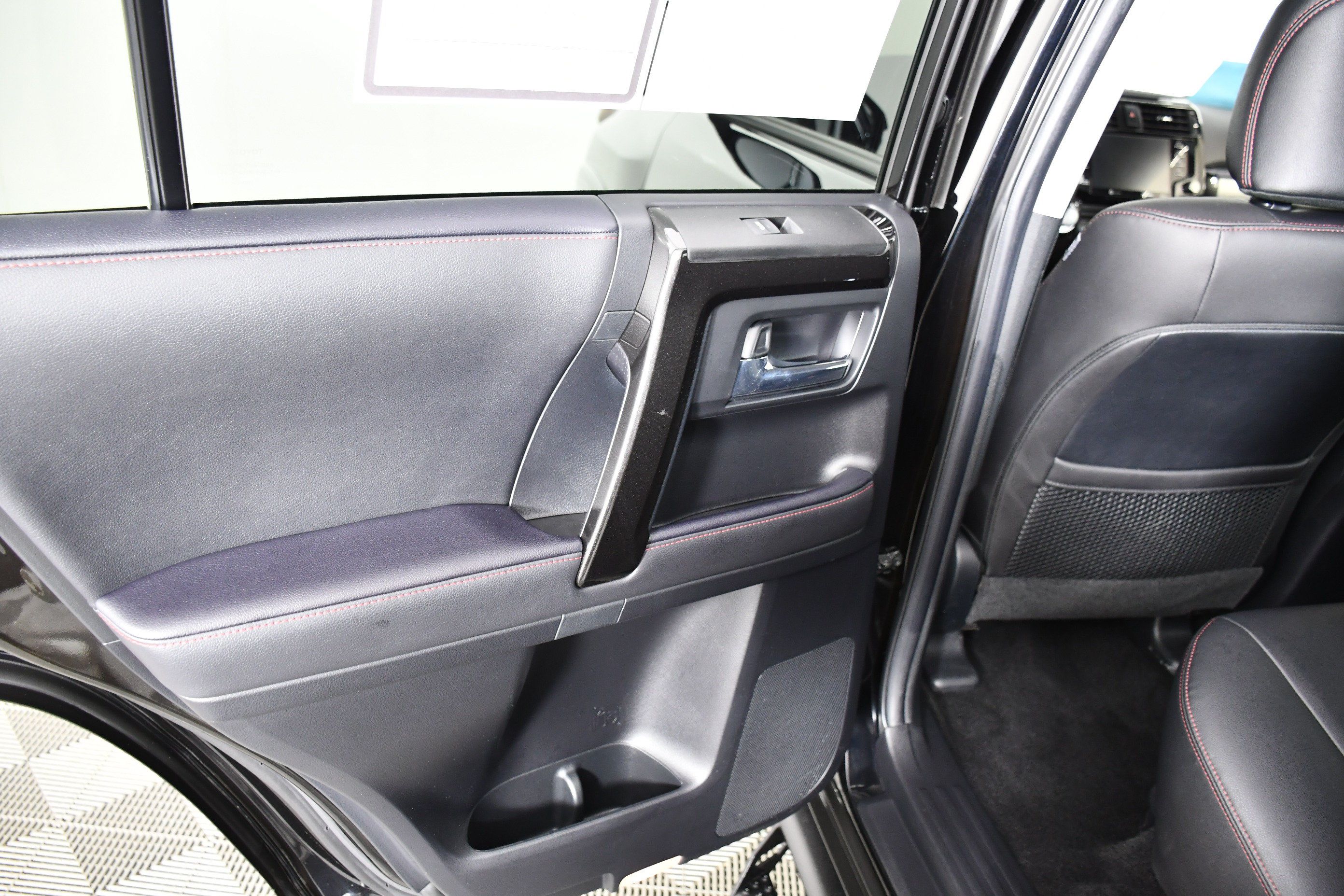 Used 2024 Toyota 4Runner TRD Off-Road Premium w/ Off Road Premium Plus Package AWD/4WD image 49