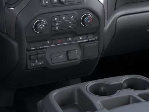 New 2026 Chevrolet Silverado 2500 Custom w/ Z71 Off-Road Package image 23