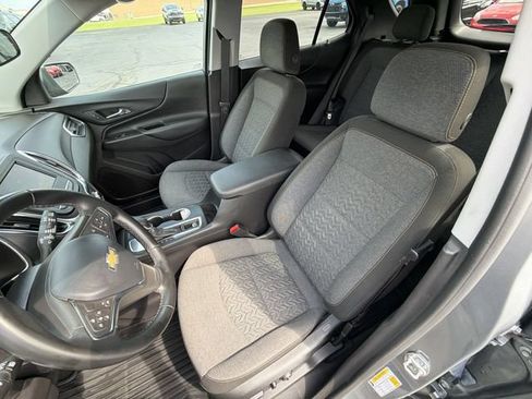 Certified 2024 Chevrolet Equinox LT FWD image 19