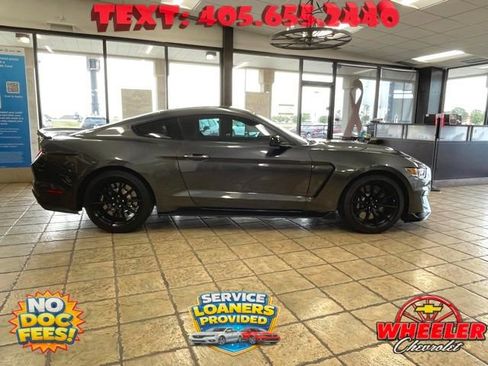 Used 2017 Ford Mustang Shelby GT350 w/ Electronics Package RWD image 2