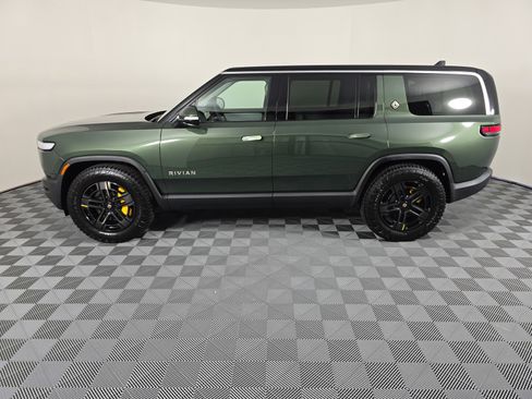Used 2023 Rivian R1S Adventure AWD/4WD image 2
