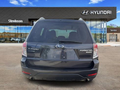 Used 2011 Subaru Forester 2.5X Premium AWD/4WD image 6
