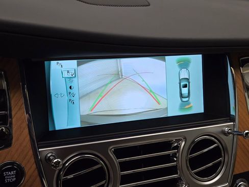 Certified 2016 Rolls-Royce Wraith RWD image 36