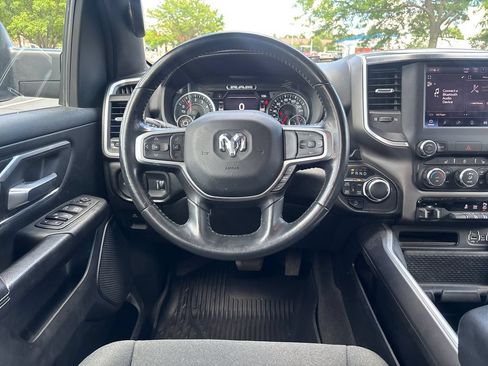 Used 2022 RAM 1500 Big Horn AWD/4WD image 19