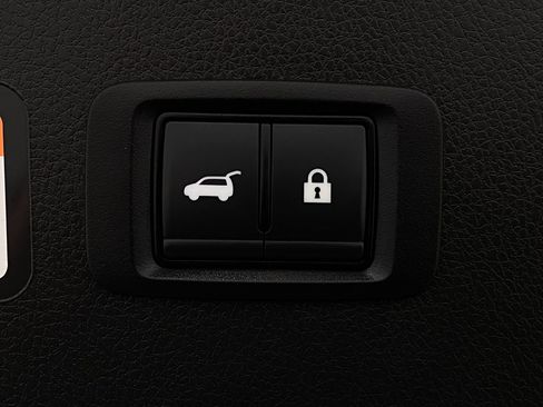 Used 2024 Mitsubishi Eclipse Cross SE image 7