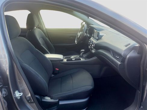 Certified 2024 Nissan Sentra S image 28