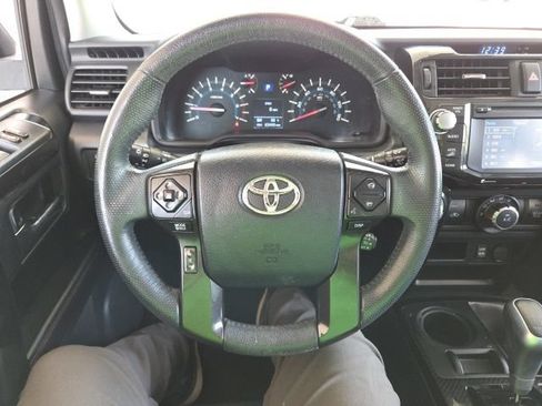 Used 2019 Toyota 4Runner TRD Off-Road AWD/4WD image 51