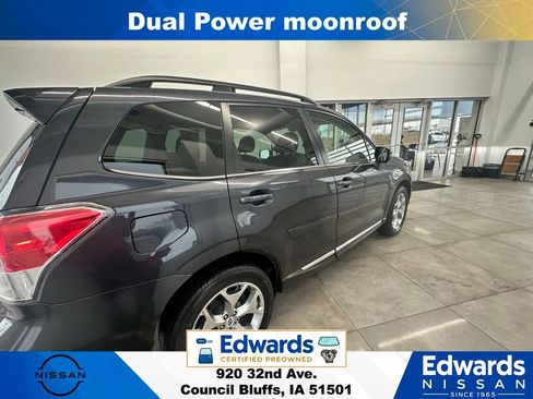 Used 2018 Subaru Forester 2.5i Touring w/ Popular Package #2 AWD/4WD image 9