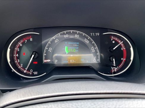 Used 2025 Toyota RAV4 LE image 25