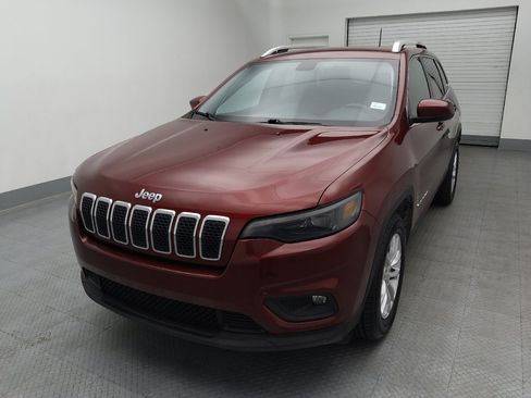 Used 2019 Jeep Cherokee Latitude w/ Cold Weather Group AWD/4WD image 15