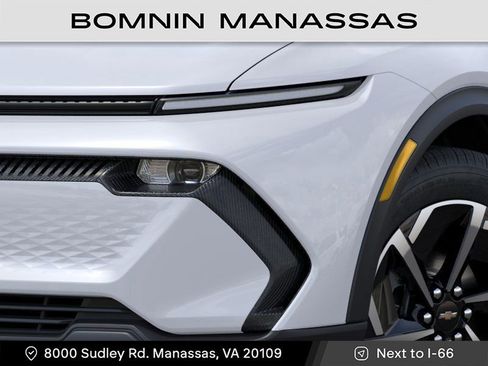 New 2026 Chevrolet Equinox EV LT image 10